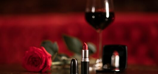 O charme da delicadeza: como acompanhantes de luxo incorporam o romance em encontros exclusivos